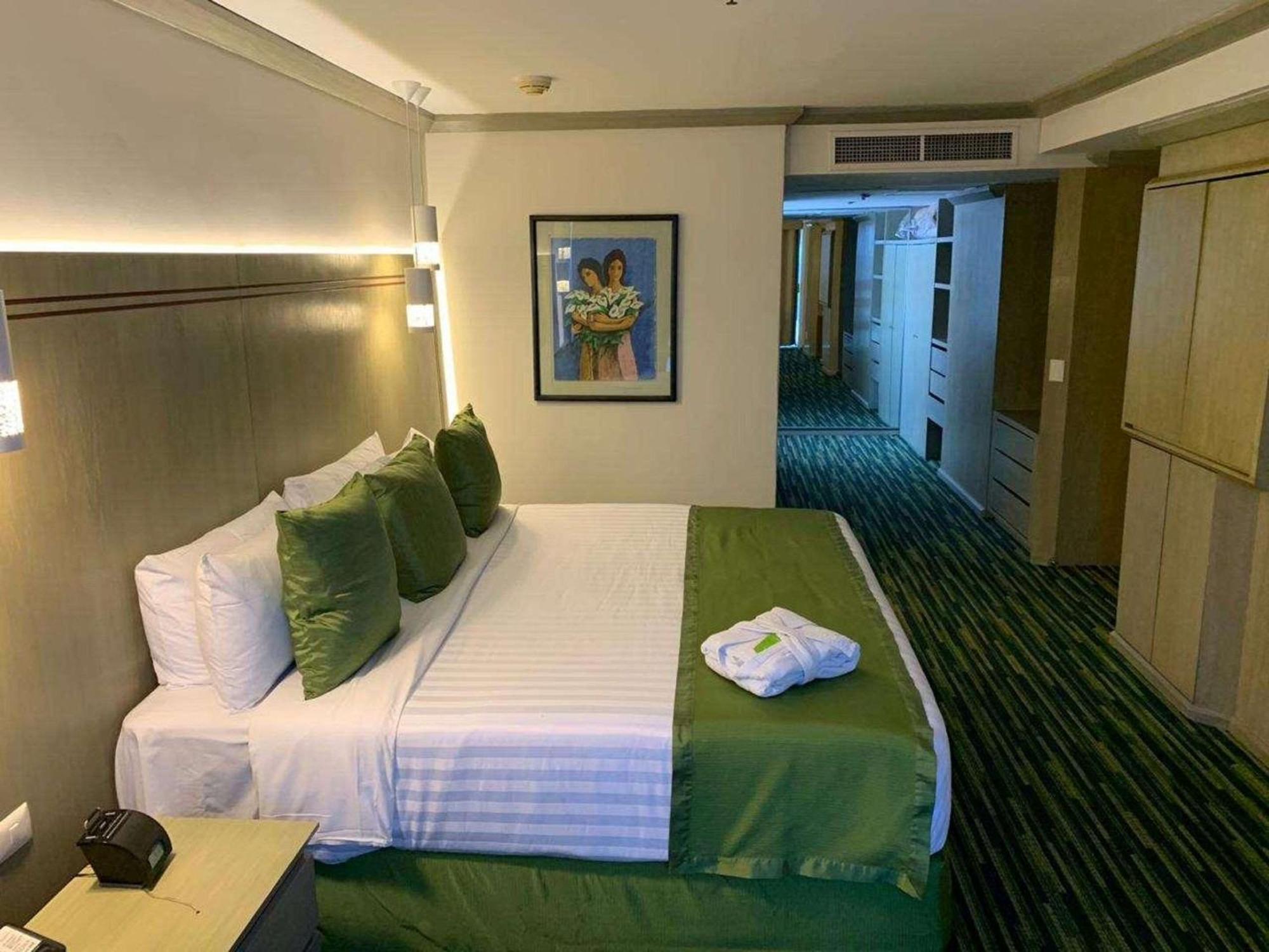 فندق راديسون بارايسو مكسيكو سيتي مدينة مكسيكو المظهر الخارجي الصورة A room at the hotel